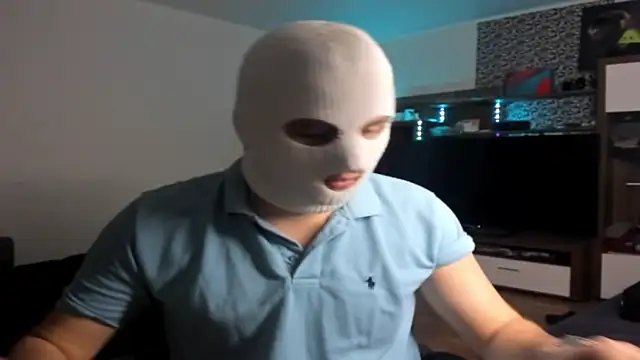 Snapshot of romiosabrino chatting on December 2025 06:46:01 PM romiosabrino online show from December 2025 06:46:01 PM