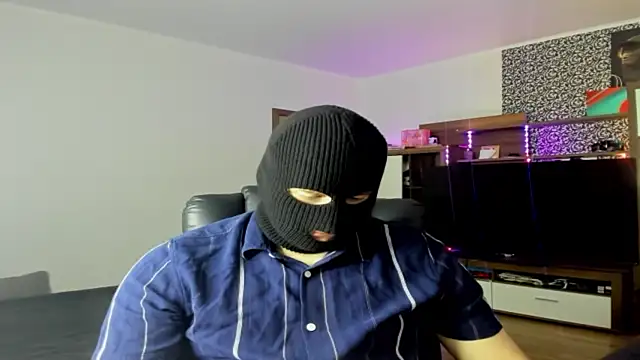 Snapshot of romiosabrino chatting on January 2026 01:17:02 PM romiosabrino online show from January 2026 01:17:02 PM