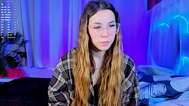 -CindyLou online show from December 2025 05:06:01 AM