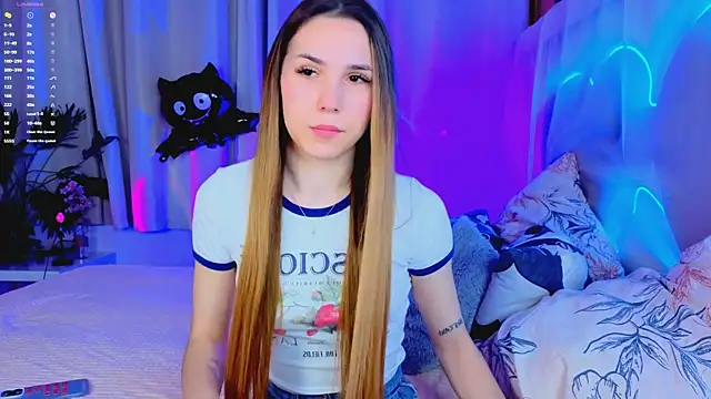 -CindyLou online show from October 2025 08:20:02 PM