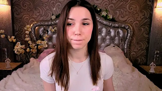 -CindyLou online show from February 2026 05:39:02 AM