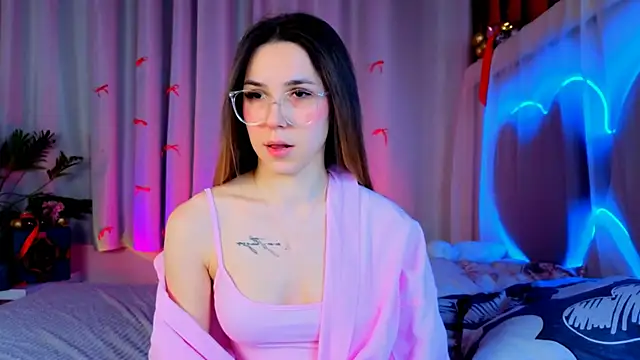 -CindyLou online show from January 2026 05:24:02 AM