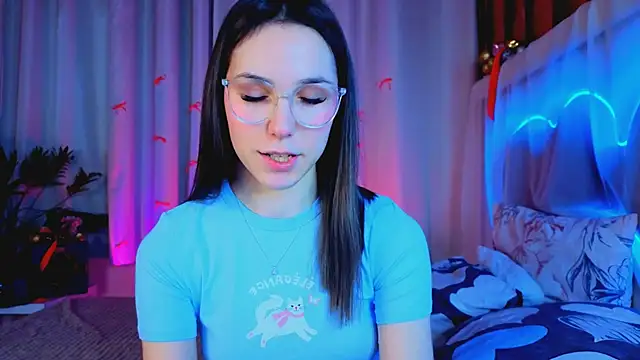 -CindyLou online show from January 2026 05:33:02 AM