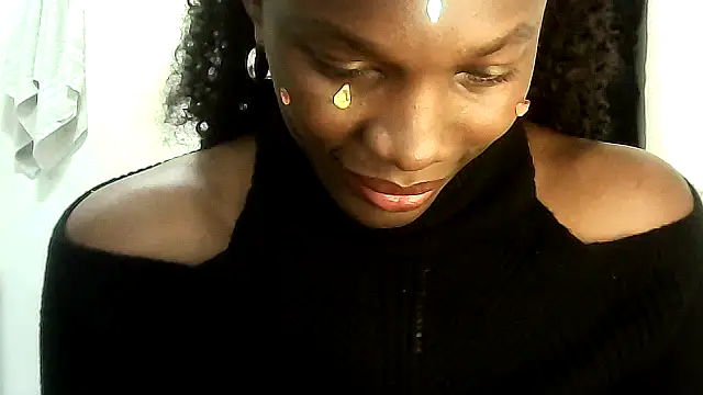 Snapshot of Chatdoll2 chatting on September 2025 12:11:01 PM Chatdoll2 online show from September 2025 12:11:01 PM
