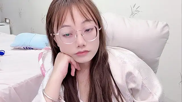 puppy-999 online show from April 2026 01:58:02 PM