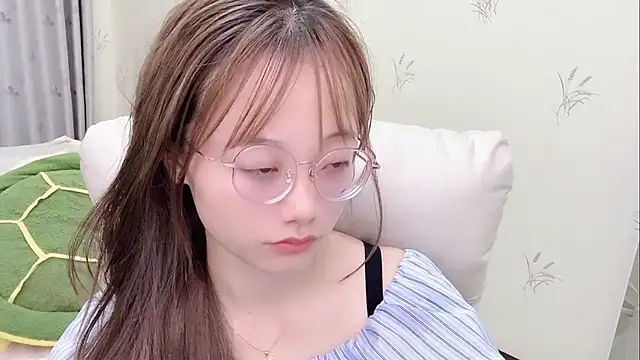 puppy-999 online show from May 2026 02:33:02 PM