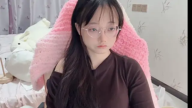 puppy-999 online show from November 2025 01:48:02 PM