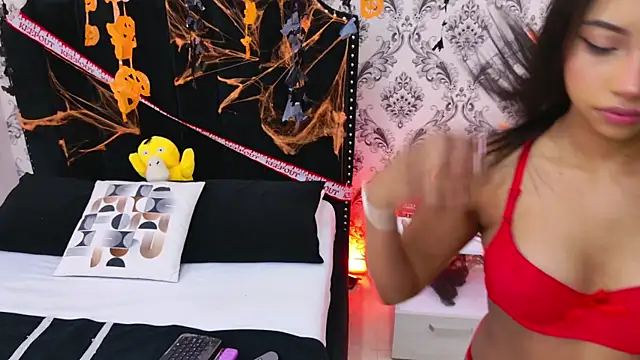 Becca Grims online show from October 2025 03:38:02 AM