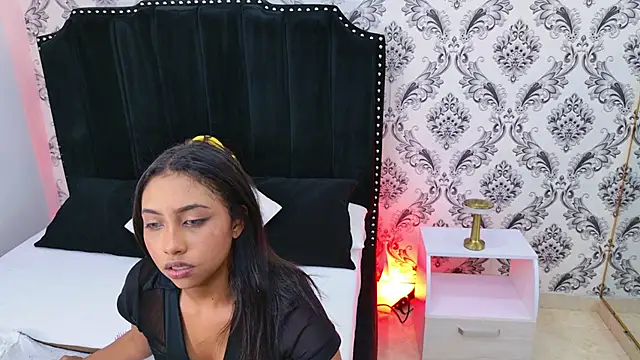 Becca Grims online show from November 2025 03:11:01 AM