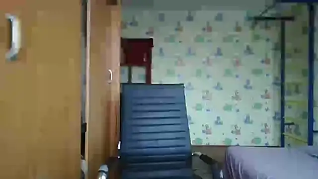 chiraq1945 online show from December 2025 07:54:01 AM