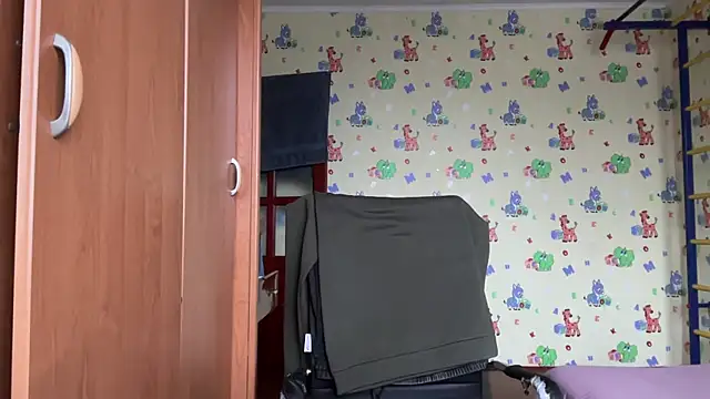 Snapshot of chiraq1945 chatting on December 2025 07:54:02 AM chiraq1945 online show from December 2025 07:54:02 AM