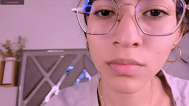 Akira Hime online show from October 2025 06:03:01 AM