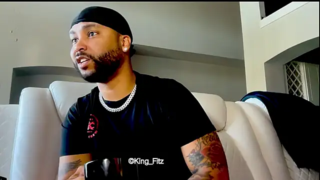 KING FITZ online show from April 2026 02:25:01 PM