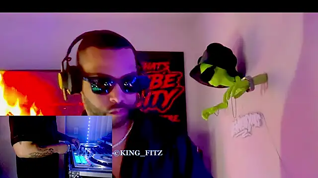 KING FITZ online show from April 2026 02:56:01 AM