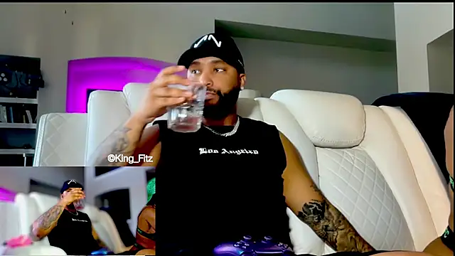 KING FITZ online show from April 2026 02:30:01 PM