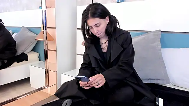 Ashkoreh online show from October 2025 09:24:02 PM