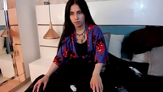 Snapshot of Ashkoreh chatting on February 2026 06:38:04 PM Ashkoreh online show from February 2026 06:38:04 PM