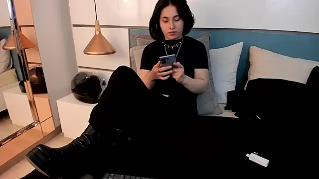 Ashkoreh online show from May 2026 08:40:02 PM