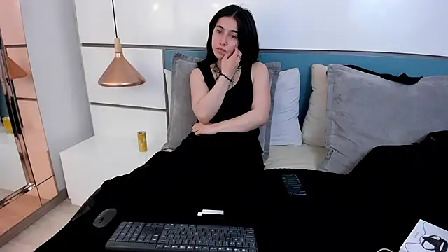 Ashkoreh online show from April 2026 06:58:01 PM