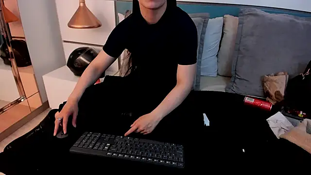 Ashkoreh online show from April 2026 03:41:01 PM