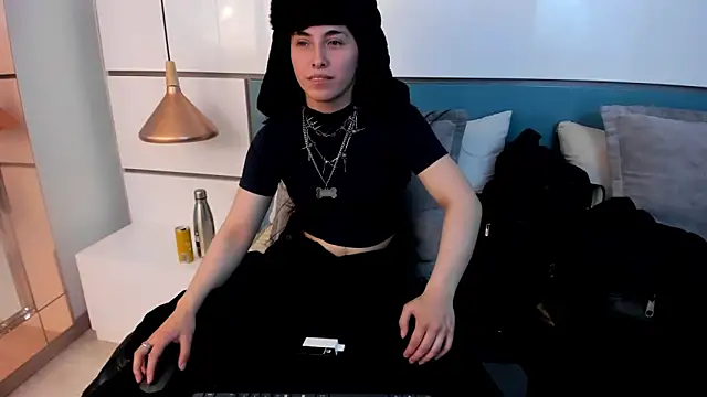 Ashkoreh online show from May 2026 08:57:01 PM
