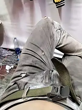 emerryosef online show from April 2026 09:33:01 AM