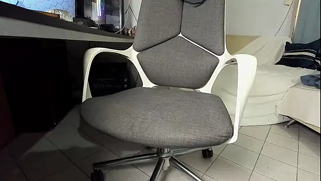 DiositoHerus online show from April 2026 11:22:02 AM