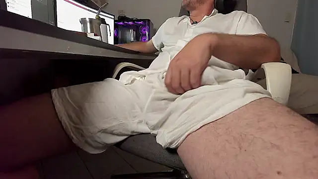 DiositoHerus online show from February 2026 02:39:01 PM