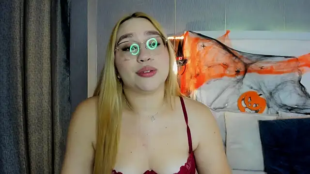 ximenanoah online show from October 2025 01:32:02 PM