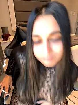 LilMisIndianx online show from November 2025 09:46:02 AM