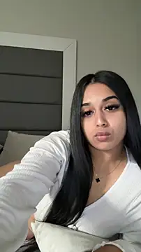 LilMisIndianx online show from February 2026 02:50:02 PM