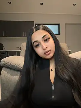 Snapshot of LilMisIndianx chatting on October 2025 11:20:01 AM LilMisIndianx online show from October 2025 11:20:01 AM