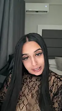 LilMisIndianx online show from April 2026 02:02:02 PM