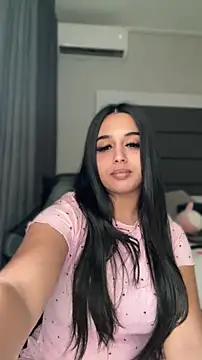 LilMisIndianx online show from April 2026 05:52:02 AM