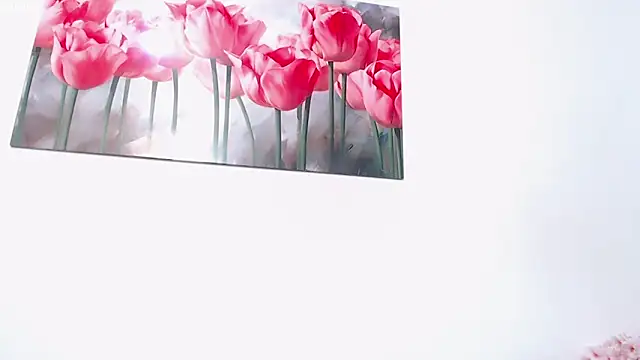 pinky f00x online show from April 2026 08:01:02 PM