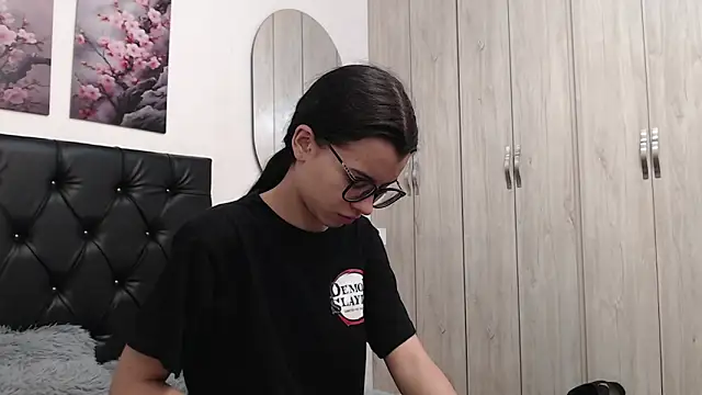 pinky f00x online show from May 2026 07:22:01 PM