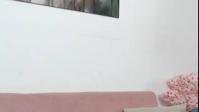 pinky f00x online show from April 2026 07:54:01 PM