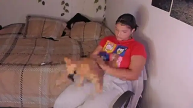 chloe kisses online show from March 2026 11:37:02 AM