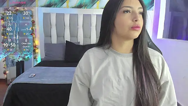 Adaara Rey online show from November 2025 08:31:01 PM