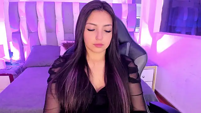 Adaara Rey online show from October 2025 06:40:01 PM