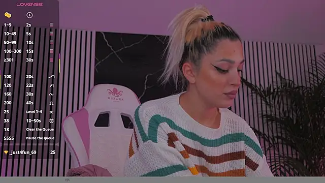 daisyblushh online show from December 2025 05:18:01 PM