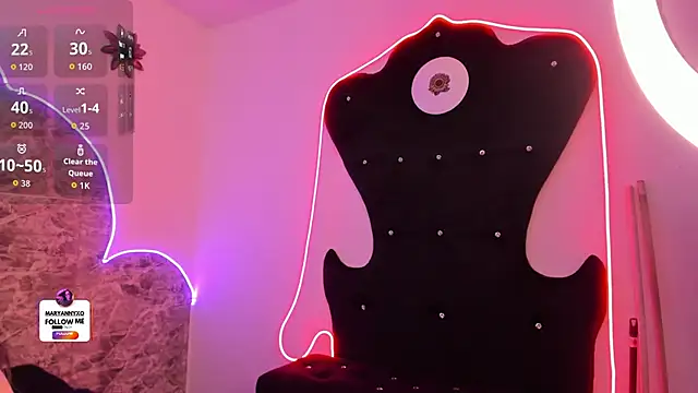 MaryAnneeXOO online show from November 2025 07:25:01 PM