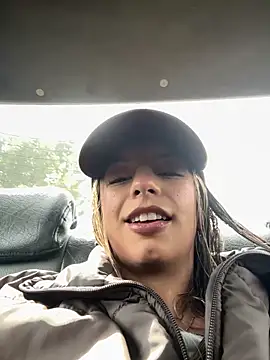 MaryAnneeXOO online show from April 2026 07:42:01 PM