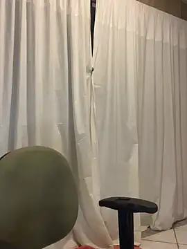deusaludovica online show from May 2026 01:22:01 AM