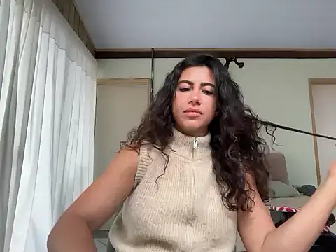 deusaludovica online show from May 2026 01:17:02 PM