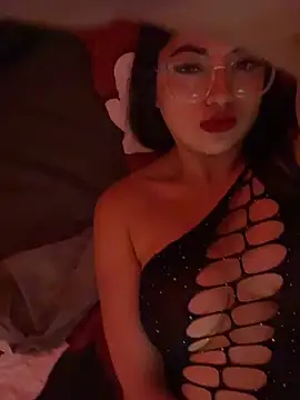 Snapshot of JosefaSweet chatting on November 2025 11:27:01 PM JosefaSweet online show from November 2025 11:27:01 PM