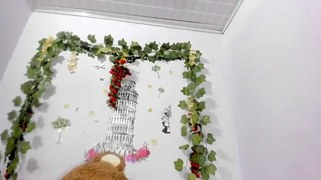 NataliaAndJulliam online show from March 2026 05:04:02 AM