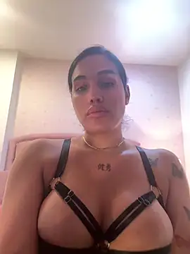 Bella  Wood online show from February 2026 08:55:02 PM