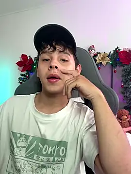 nico leroy online show from December 2025 07:59:02 PM