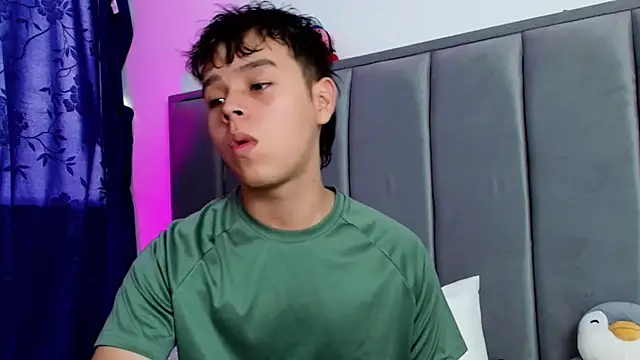 nico leroy online show from November 2025 07:51:01 PM